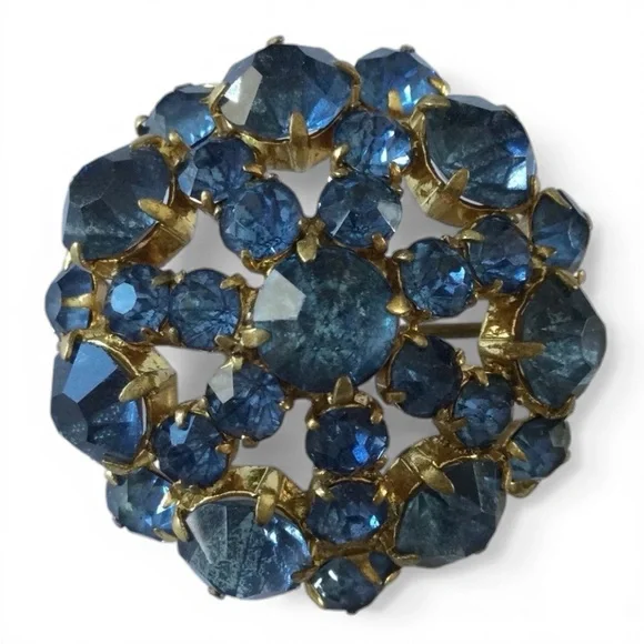 Vintage Gold-tone Signed Czechoslovakia Blue Rhinestone Brooch • Prong‑Set - Picture 6 of 13